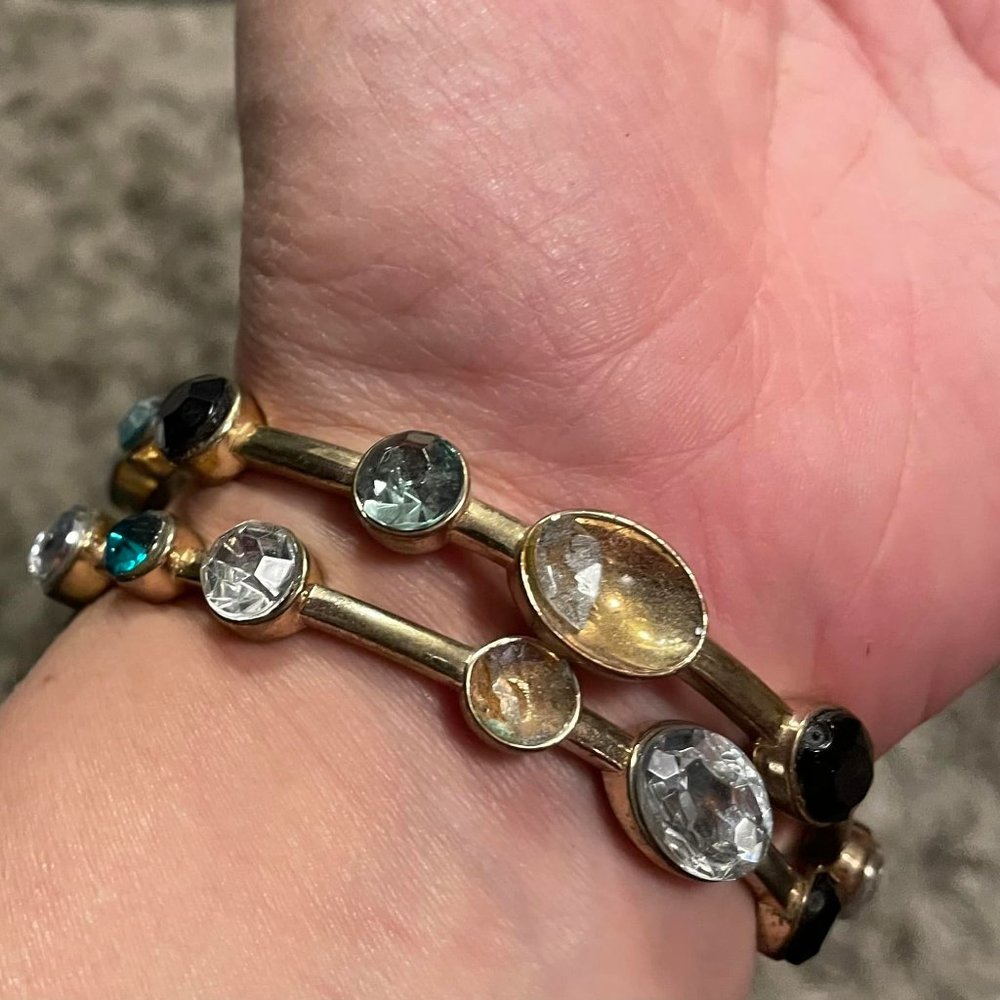 A Pretty Set of Bangle Bracelets in Gold with Mixed Colors